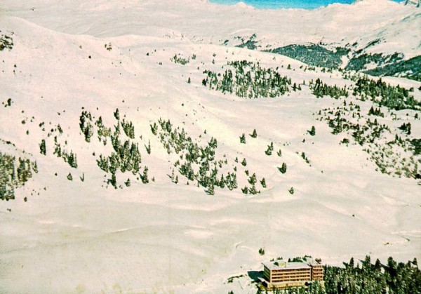 Berghotel Prätschli, Arosa GR - Flugaufnahmen Vorderseite