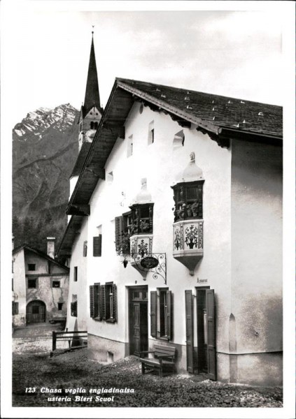 Scuol Vorderseite