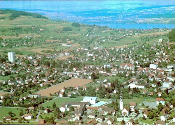 Reinach AG - Flugaufnahmen Vorderseite