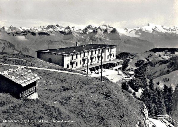 Stanserhorn mit Unterwaldneralpen Vorderseite