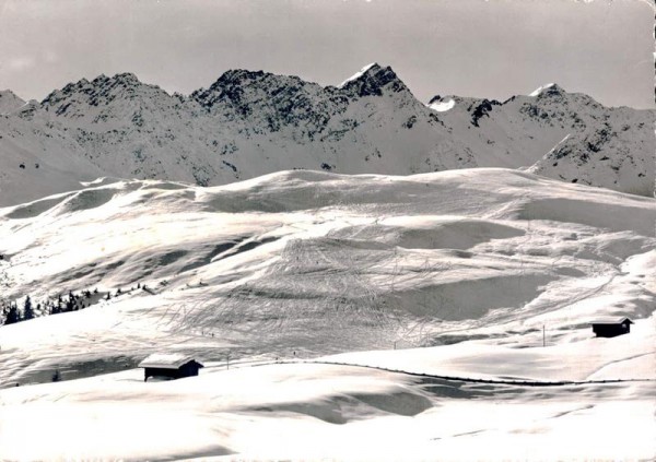 Arosa. Tschuggen Skigebiet Vorderseite