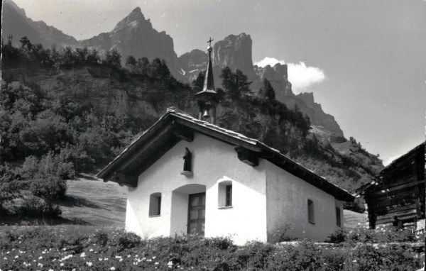 Kapelle Birchen mit Leeshörner bei Leukerbad Vorderseite