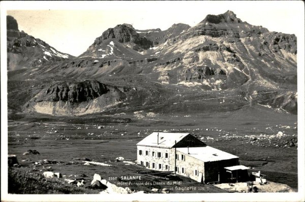 Hotel Pension Dents du Midi Vorderseite