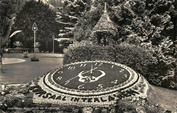 Blumenuhr im Kurgarten, Interlaken Vorderseite