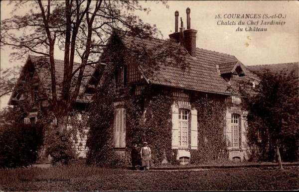 Courances Vorderseite