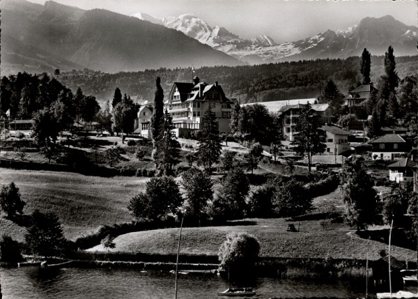 Strandhotel Belvédeère, Spiez