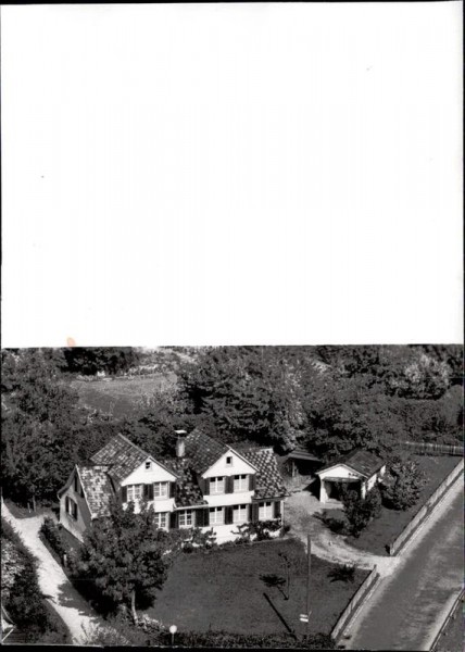 unbekanntes Haus, Flugaufnahme Vorderseite
