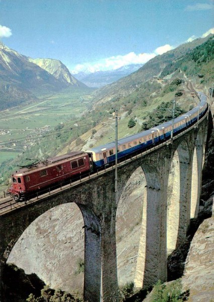 Bern-Lötschberg-Simplon-Bahn  Vorderseite