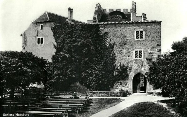Schloss Habsburg Vorderseite