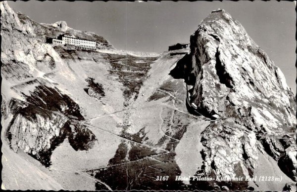 Hotel Pilatus - Kulm mit Esel Vorderseite