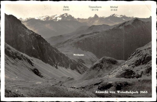Aussicht von Weissfluhjoch (2693 m) Vorderseite