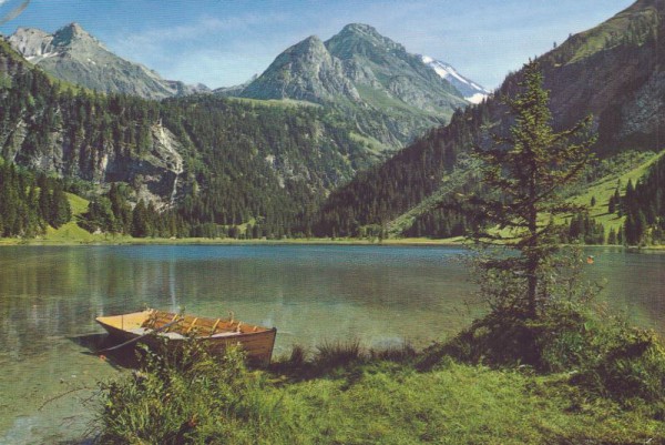 Lauenensee, Niesenhorn, Hahnenschritthorn und Wildhorn