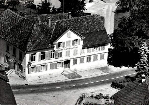 Güttingen, Gasthof zum goldenen Lamm, Flugaufnahme Vorderseite