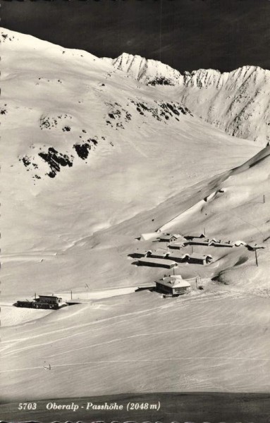 Oberalp-Passhöhe Vorderseite