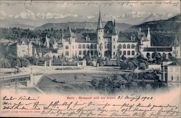 Bern - Museum und die Alpen Vorderseite