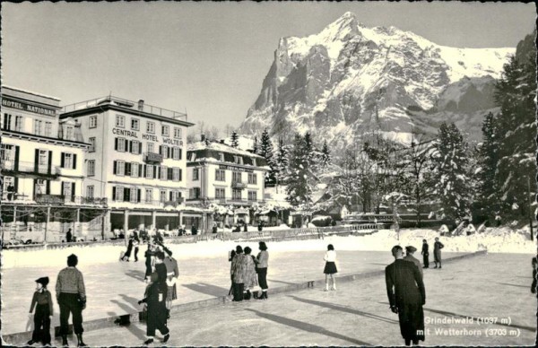 Grindelwald (1037 m) mit Wetterhorn (3703 m) Vorderseite
