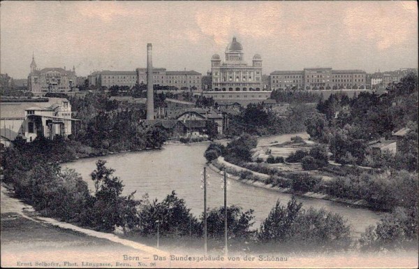 Bern - Das Bundesgebäude von der Schönau Vorderseite
