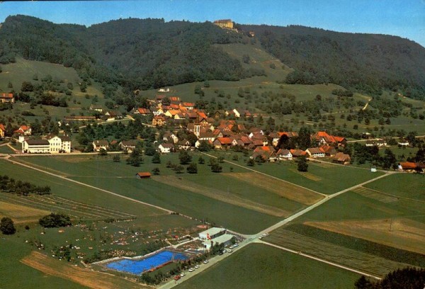 Schwimmbad am Sonnenberg, Stettfurt Vorderseite