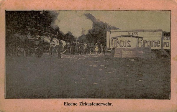 Feuerwehr des Zirkus Krone Vorderseite