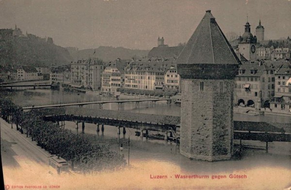 Luzern - Wasserturm gegen Gütsch Vorderseite