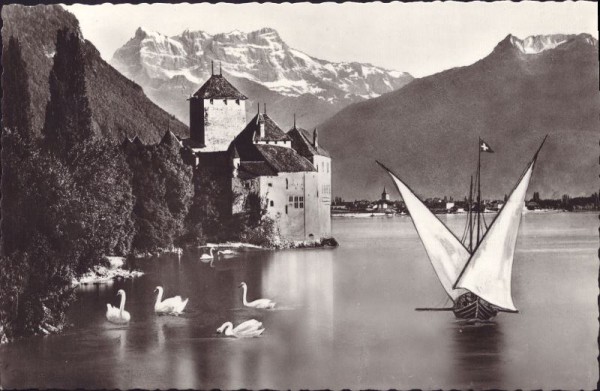 Chillon prés Montreux et la Dent du Midi