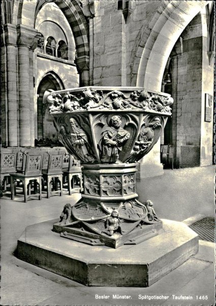 Basel Münster Vorderseite