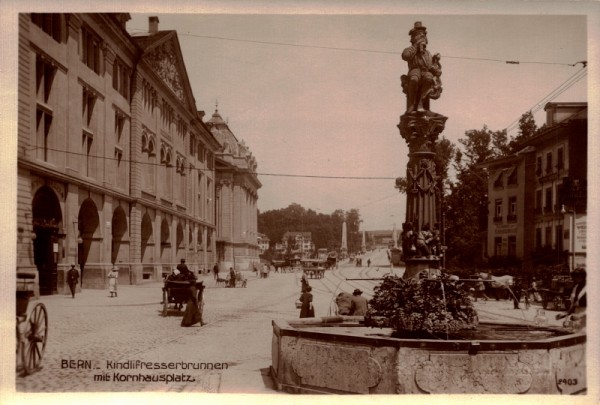 Kindlifresserbrunnen mit KIornhausplatz in Bern