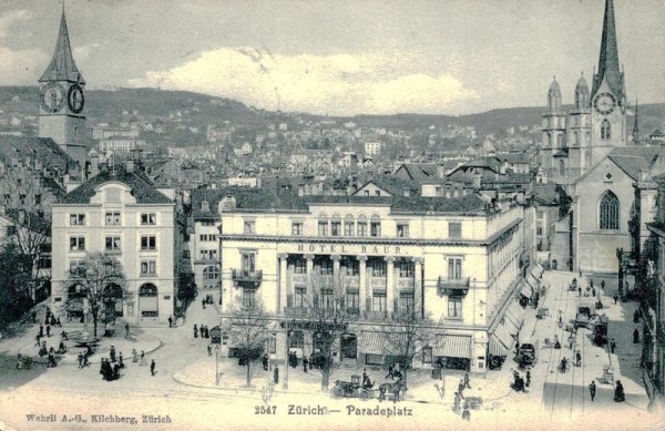 Zürich, Paradeplatz Vorderseite