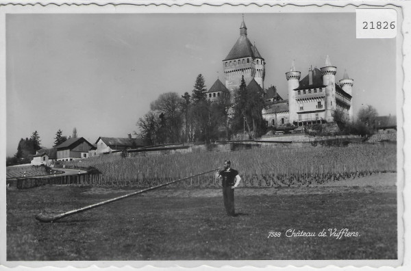 Chateau de Vufflens mit Alphornbläser