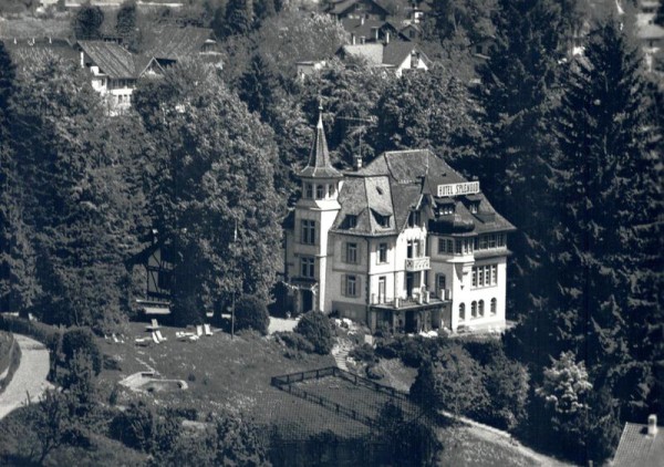 Hotel Splendid, Meggen bei Luzern  -   Flugaufnahmen Vorderseite