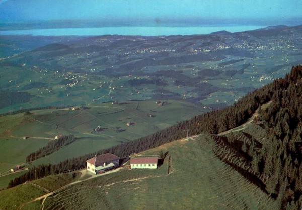 Hundwiler Höhi mit Stein, St. Gallen, Teufen & Bodensee Vorderseite