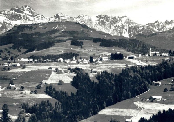 Kurort Hemberg Toggenburg mit Alpstein Vorderseite