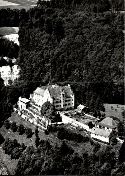Stettfurt, Schloss Sonnenberg, Flugaufnahme Vorderseite