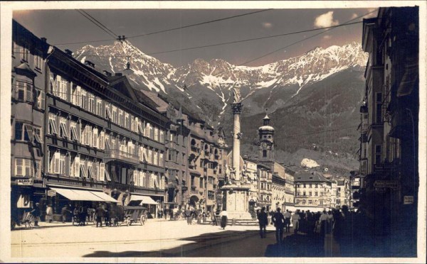 Innsbruck - Maria Theresien Strasse Vorderseite