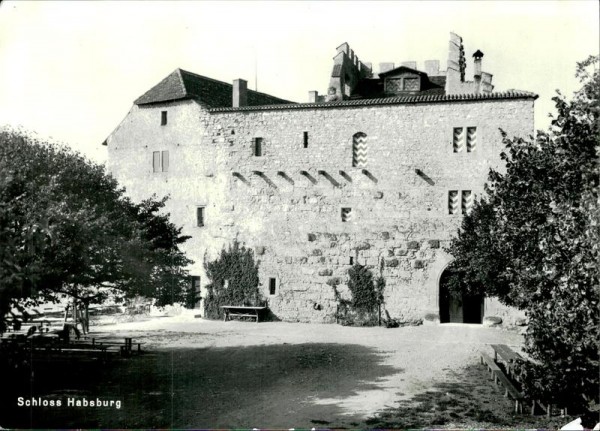 Schloss Habsburg Vorderseite