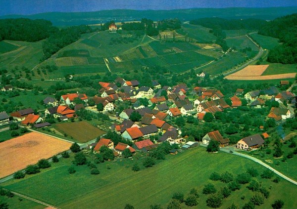 Dorf Vorderseite