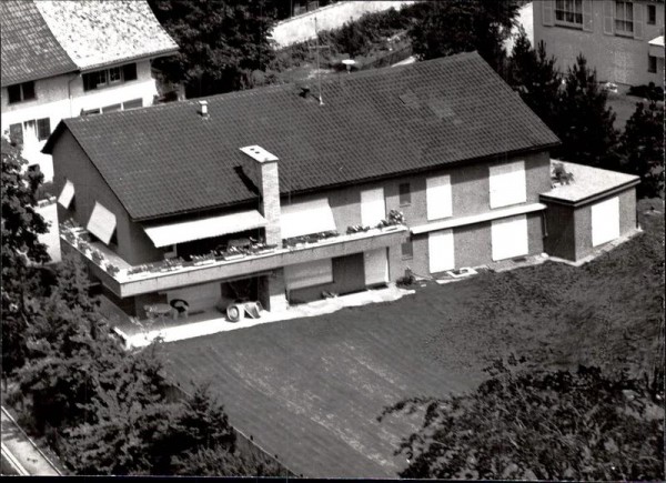 unbekanntes Haus, Flugaufnahme Vorderseite