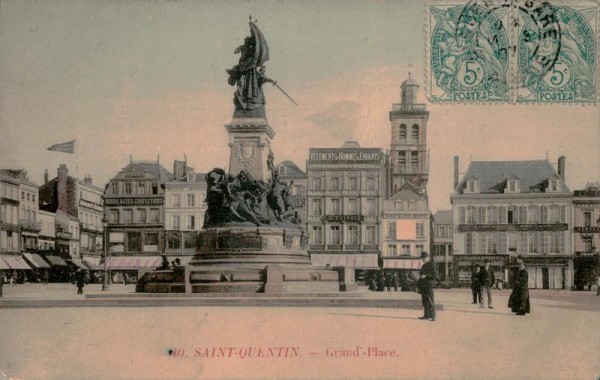 Saint-Quentin-Grand-Place Vorderseite