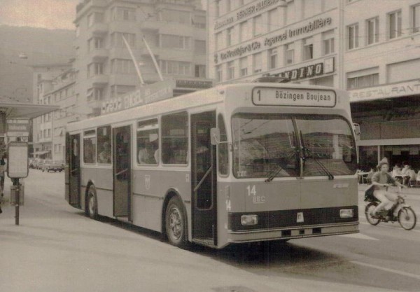 Biel, Trolleybus 14, Postkartenbuch "Bus & Bahn in alten Ansichten" Vorderseite