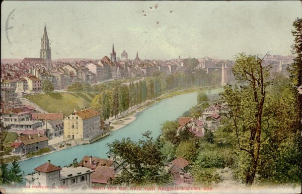 Bern mit der Aare vom Aargauerstalden aus. Vorderseite