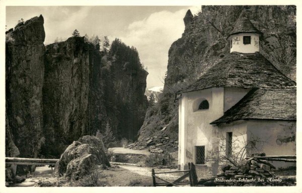 Stalvedro, Schlucht bei Airolo Vorderseite