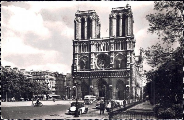 Kathedrale Notre-Dame de Paris Vorderseite