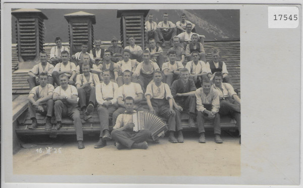 Armee Suisse - Zug-Foto 1926 mit Handorgel