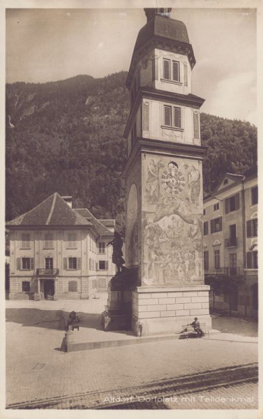 Altdorf - Dorfplatz mit Telldenkmal