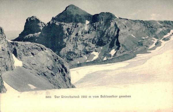 Der Urirotstock vom Schlossthor gesehen Vorderseite