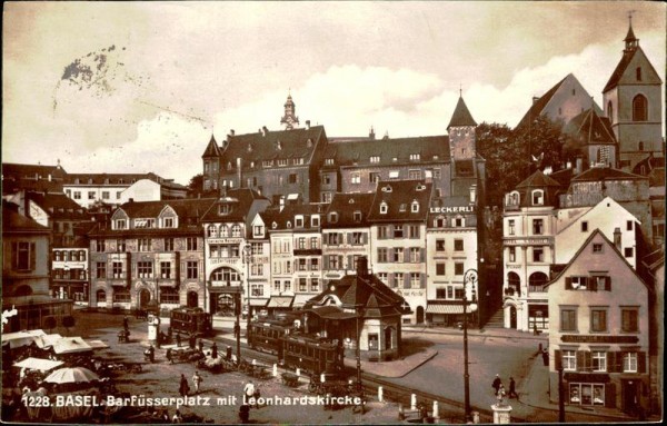 Basel, Barfüsserplatz Vorderseite