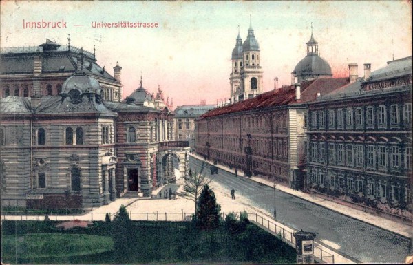 Innsbruck - Universitätsstrasse Vorderseite
