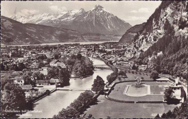 Unterseen bei Interlaken mit Niesen