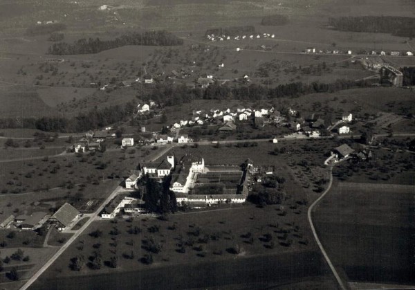 6330 Cham, Kloster Heiligkreuz Vorderseite