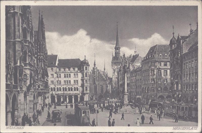 muenchen_marienplatz_vorderseiteoDq76cdylAa8k